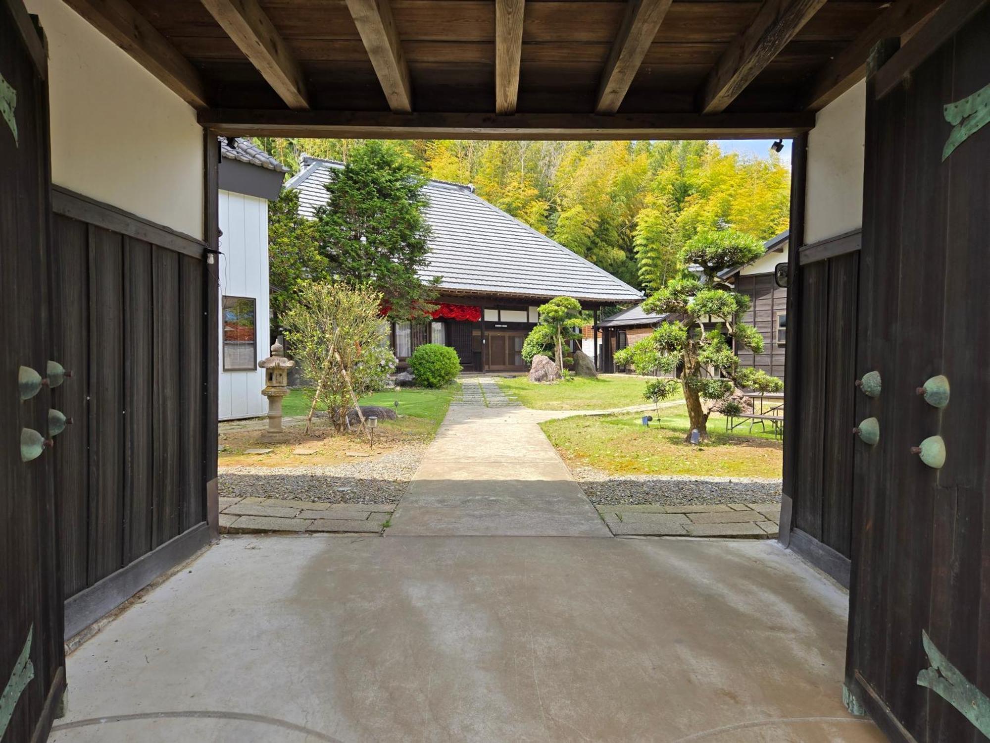 一宿一景一生縁-千葉県四街道店 Yotsukaido Eksteriør billede